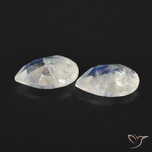 1.02 ct natürliche Bläulich-weiß Regenbogenmondstein-Edelsteine, Birnenform, Transparent