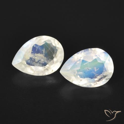 1.35 ct natürliche Bläulich-weiß Regenbogenmondstein-Edelsteine, Birnenform, Transparent