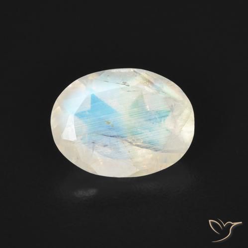 1.06ct Natürlicher Bläulich-weiß Regenbogenmondstein, Oval, Transparent