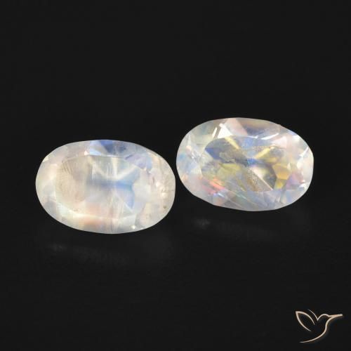 1.09 ct natürliche Bläulich-weiß Regenbogenmondstein-Edelsteine, Oval, Transparent