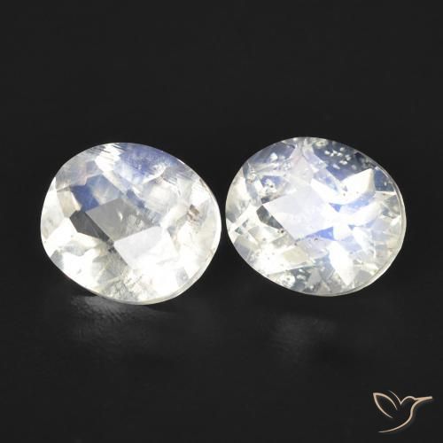 2.31 ct natürliche Bläulich-weiß Regenbogenmondstein-Edelsteine, Oval, Transparent