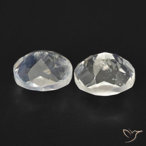 2.31 ct natürliche Bläulich-weiß Regenbogenmondstein-Edelsteine, Oval, Transparent