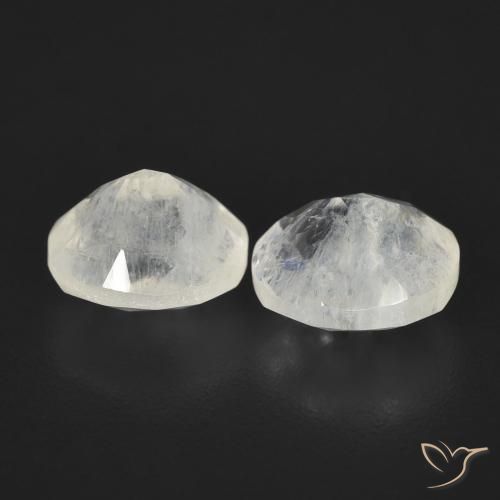 2.48 ct natürliche Bläulich-weiß Regenbogenmondstein-Edelsteine, Oval, Transparent