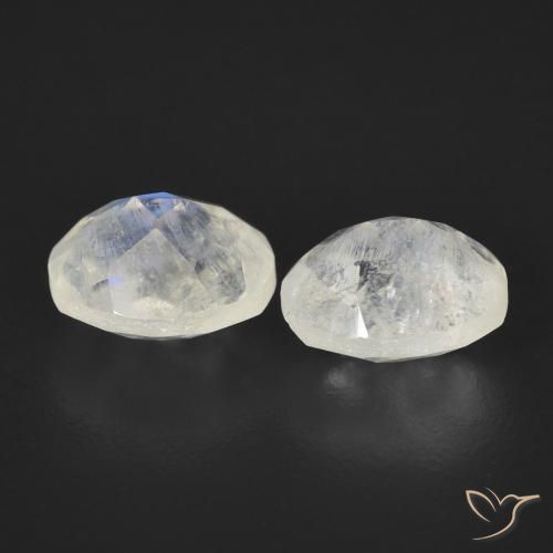 2.46 ct natürliche Bläulich-weiß Regenbogenmondstein-Edelsteine, Oval, Transparent