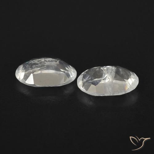 0.80 ct natürliche Bläulich-weiß Regenbogenmondstein-Edelsteine, Oval, Transparent