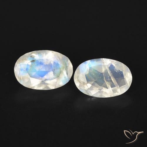0.82ctw Natürlicher Bläulich-weiß Regenbogenmondstein, Marquise, Transparent