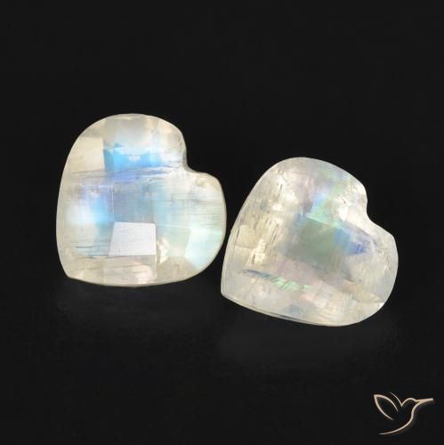 1.34 ct natürliche Bläulich-weiß Regenbogenmondstein-Edelsteine, Herz, Transparent