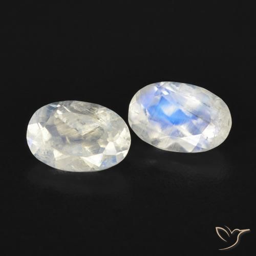 0.95 ct natürliche Bläulich-weiß Regenbogenmondstein-Edelsteine, Oval, Transparent