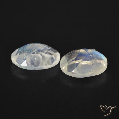 2.39 ct natürliche Bläulich-weiß Regenbogenmondstein-Edelsteine, Oval, Transparent