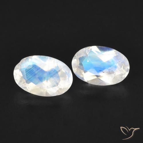 0.83 ct natürliche Bläulich-weiß Regenbogenmondstein-Edelsteine, Oval, Transparent