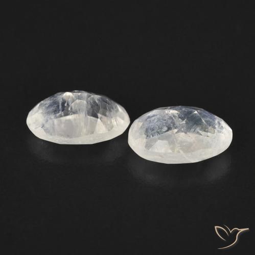 0.82 ct natürliche Bläulich-weiß Regenbogenmondstein-Edelsteine, Oval, Transparent