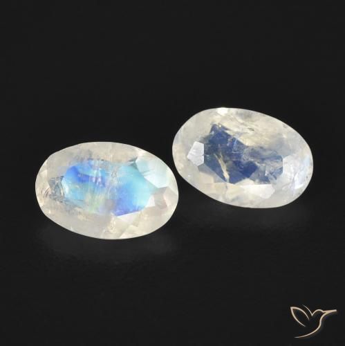 0.76 ct natürliche Bläulich-weiß Regenbogenmondstein-Edelsteine, Oval, Transparent