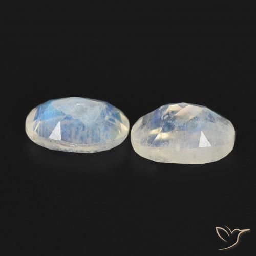 1.03 ct natürliche Bläulich-weiß Regenbogenmondstein-Edelsteine, Oval, Transparent