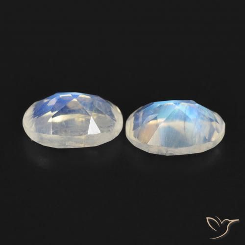 1.00 ct natürliche Bläulich-weiß Regenbogenmondstein-Edelsteine, Oval, Transparent