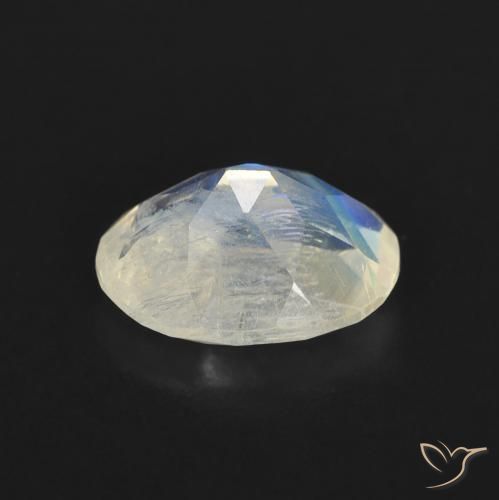 9,17 ctw natürlicher Bläulich-weiß Regenbogenmondstein, Oval, Transparent