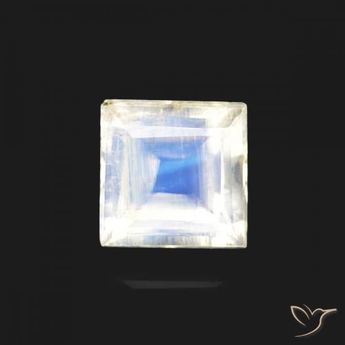 0.33ct Natürlicher Bläulich-weiß Regenbogenmondstein, Quadrat, Transparent
