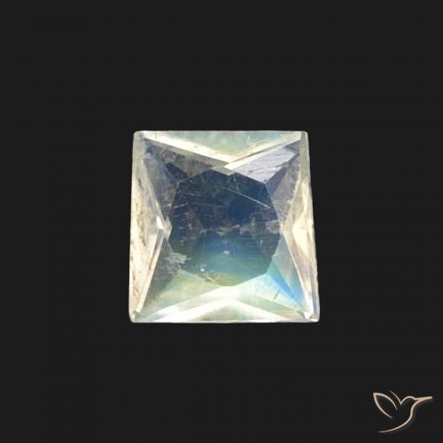 0.27ct Natürlicher Bläulich-weiß Regenbogenmondstein, Quadrat, Transparent