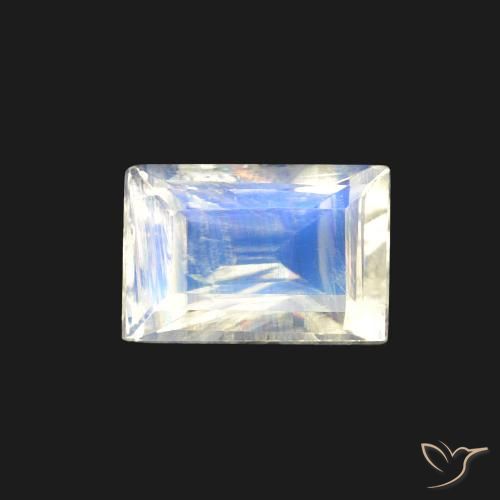 0.56ct Natürlicher Bläulich-weiß Regenbogenmondstein, Baguette, Transparent