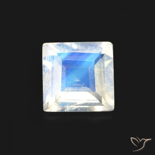 0.44ct Natürlicher Bläulich-weiß Regenbogenmondstein, Quadrat, Transparent