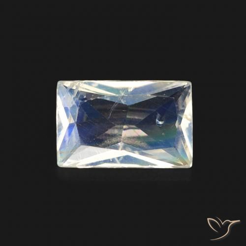 0.46ct Natürlicher Bläulich-weiß Regenbogenmondstein, Baguette, Transparent