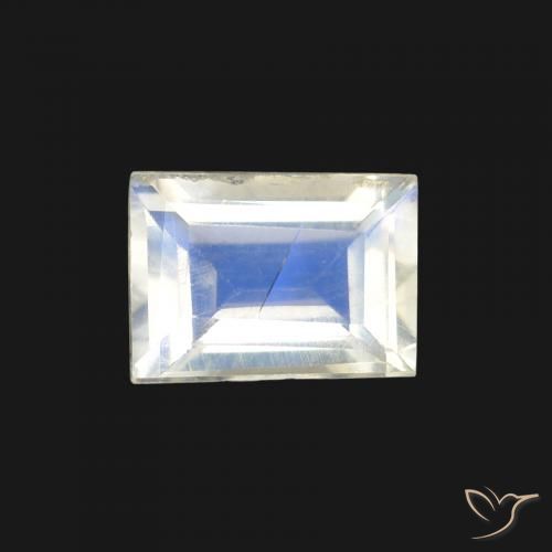 1.00ct Natürlicher Bläulich-weiß Regenbogenmondstein, Baguette, Transparent