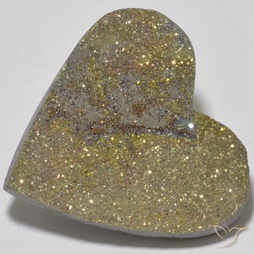 26.19ct Natürlicher Mehrfarbig Regenbogenpyrit, Herz, Lichtundurchlässig