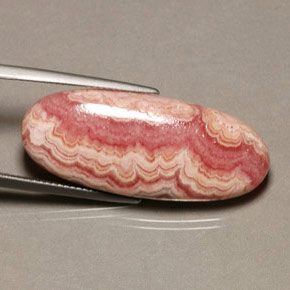 29,84 ctw natürlicher mehrfarbiger Rhodochrosit, Fantasieschliff, Lichtundurchlässig