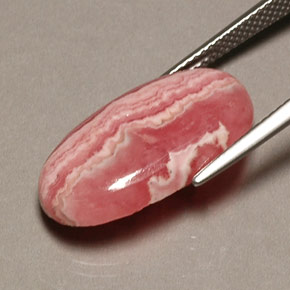 13,08 ctw natürlicher mehrfarbiger Rhodochrosit, Oval Schliff, Lichtundurchlässig