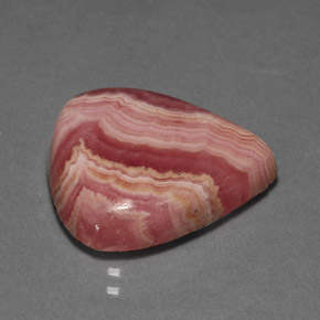 13,15 ctw natürlicher mehrfarbiger Rhodochrosit, Birnenform, Lichtundurchlässig