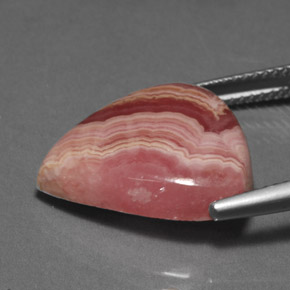 13,15 ctw natürlicher mehrfarbiger Rhodochrosit, Birnenform, Lichtundurchlässig