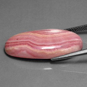 21,19 ctw natürlicher mehrfarbiger Rhodochrosit, Oval Schliff, Lichtundurchlässig