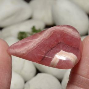 46,08 ctw natürlicher mehrfarbiger Rhodochrosit, Birnenform, Lichtdurchlässig