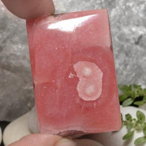 85,10 ctw natürlicher mehrfarbiger Rhodochrosit, Baguette, Lichtdurchlässig
