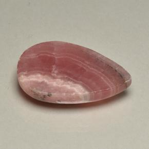 45,95 ctw natürlicher mehrfarbiger Rhodochrosit, Birnenform, Lichtdurchlässig
