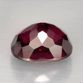 11,53 ctw natürlicher roter Rhodolith, Oval Schliff, VVS-VS