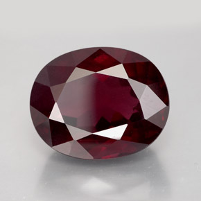 11,39 ctw natürlicher roter Rhodolith, Oval Schliff, VS