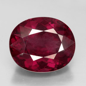 10,37 ctw natürlicher roter Rhodolith, Oval Schliff, VS