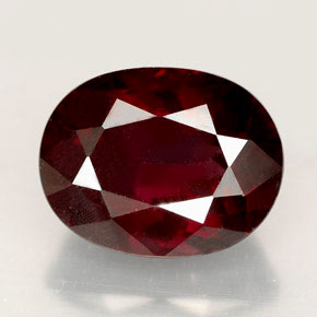 6,97 ctw natürlicher roter Rhodolith, Oval Schliff, VS