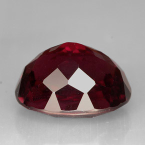 11,60 ctw natürlicher roter Rhodolith, Oval Schliff, VS