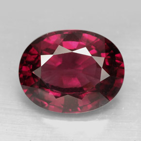 13,49 ctw natürlicher roter Rhodolith, Oval Schliff, VS