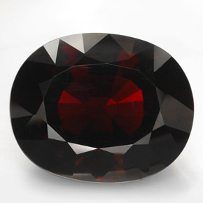 73,04 ctw natürlicher roter Rhodolith, Oval Schliff, VVS