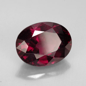 6,39 ctw natürlicher roter Rhodolith, Oval Schliff, VS