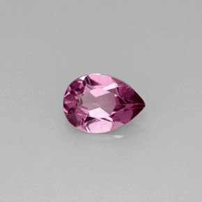 0,69 ctw natürlicher violetter Rhodolith, Birnenform, VS-SI