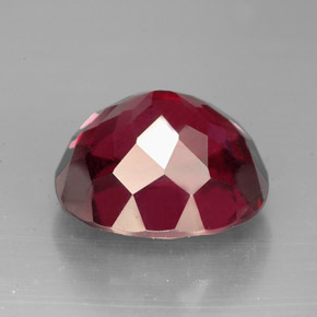 7,06 ctw natürlicher roter Rhodolith, Oval Schliff, VS