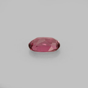 0,60 ctw natürlicher roter Rhodolith, Oval Schliff, VVS-VS