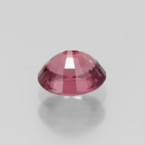 0,70 ctw natürlicher roter Rhodolith, Oval Schliff, VS