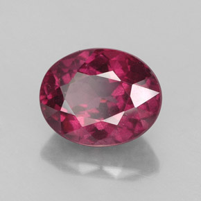 2,82 ctw natürlicher roter Rhodolith, Oval Schliff, VS-SI