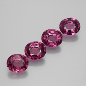4,08 ct natürliche purpurfarbener Rhodolith-Edelsteine, Oval Schliff, VVS-VS