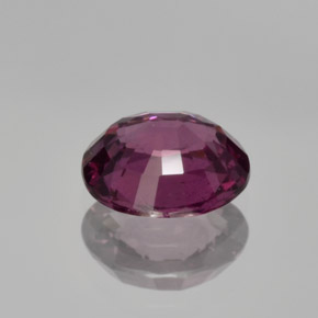 1,54 ctw natürlicher purpurfarbener Rhodolith, Oval Schliff, VS