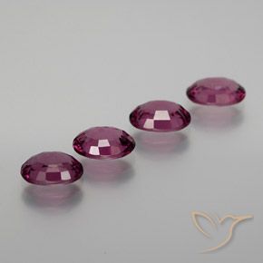 3.83 ct natürliche rötlich-lila Rhodolith-Granat-Edelsteine, Oval, VVS-VS